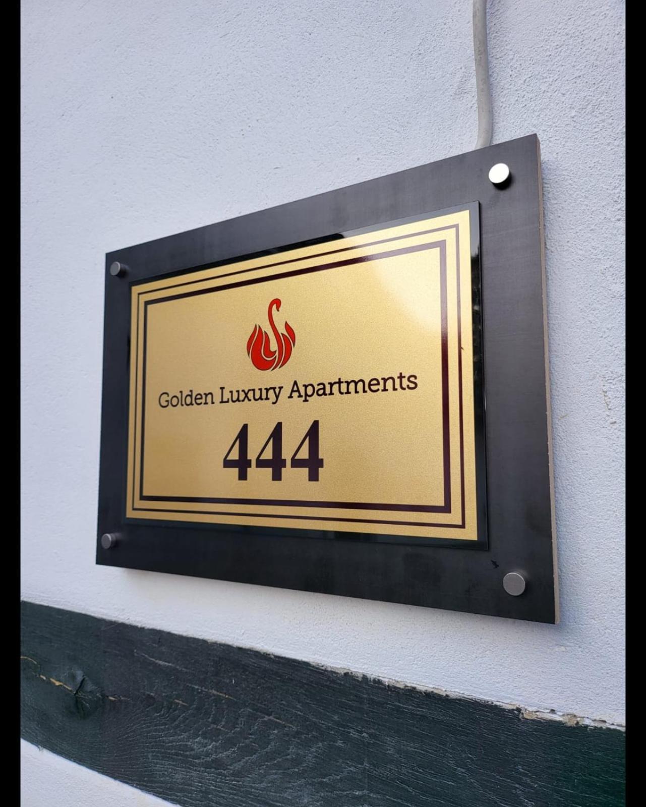 Ny-Golden Apartments-Dortmund Airport Bagian luar foto