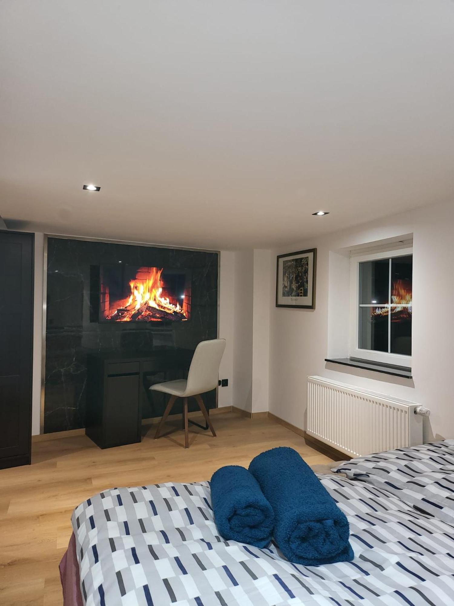 Ny-Golden Apartments-Dortmund Airport Bagian luar foto