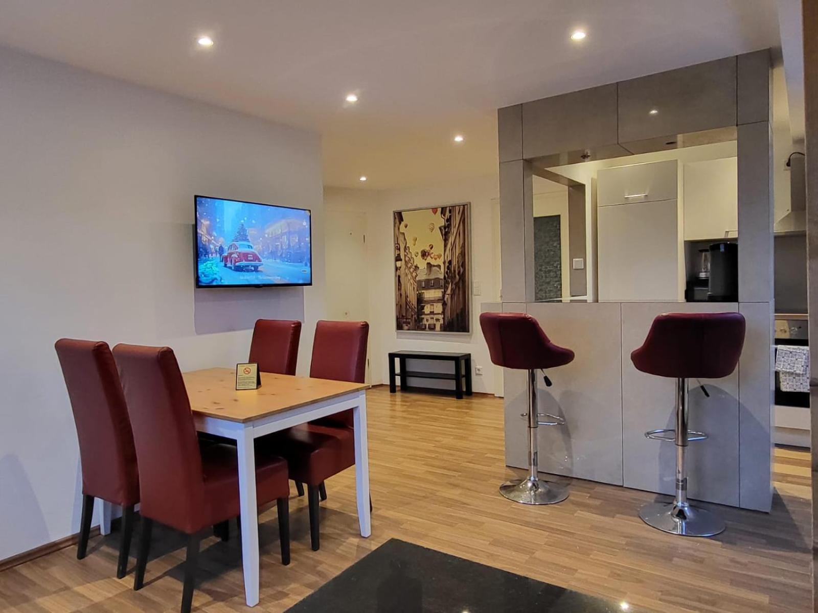 Ny-Golden Apartments-Dortmund Airport Bagian luar foto