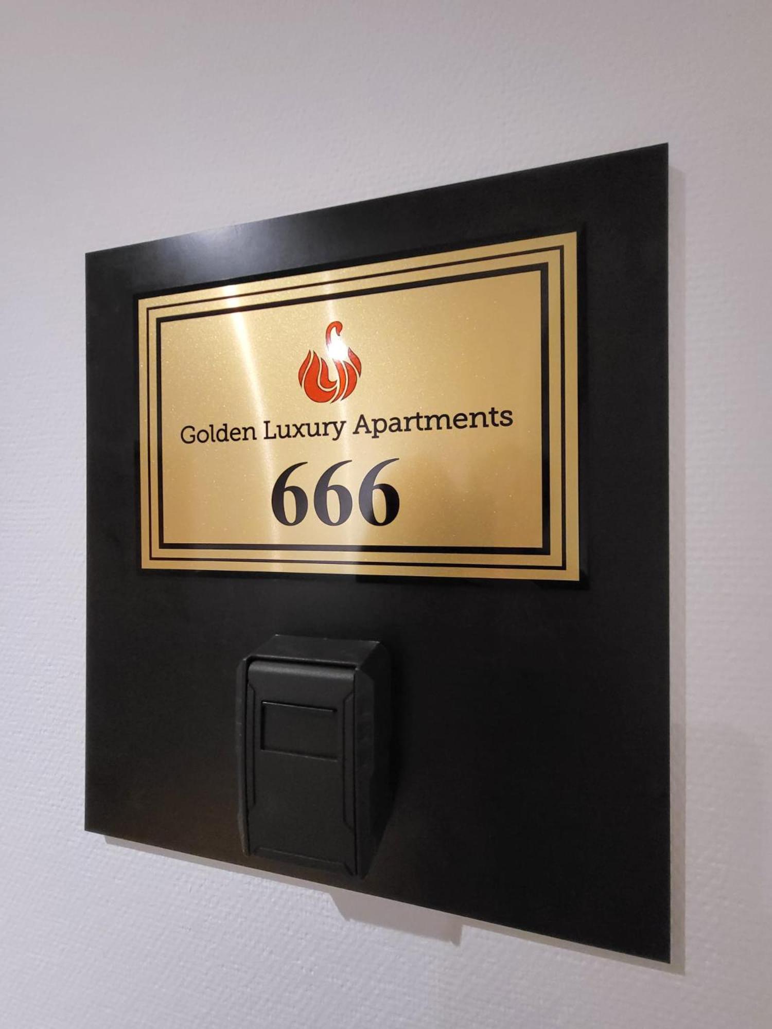 Ny-Golden Apartments-Dortmund Airport Bagian luar foto